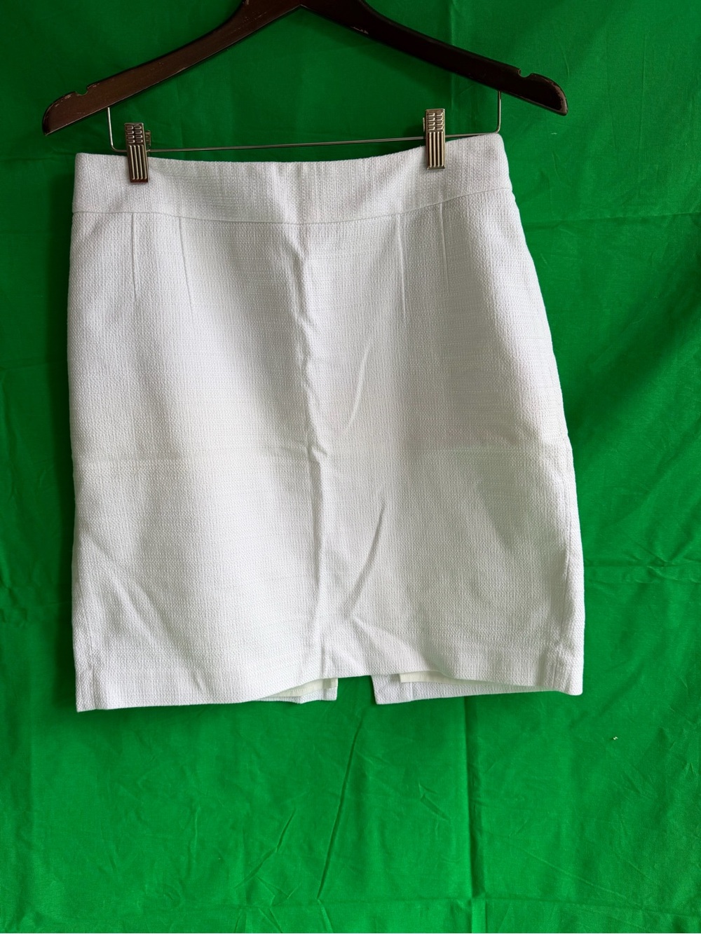 Banana Republic White Patterned Skirt
